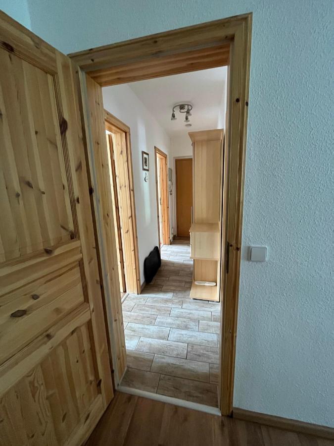אוברוויזנטל Apartment Anita מראה חיצוני תמונה
